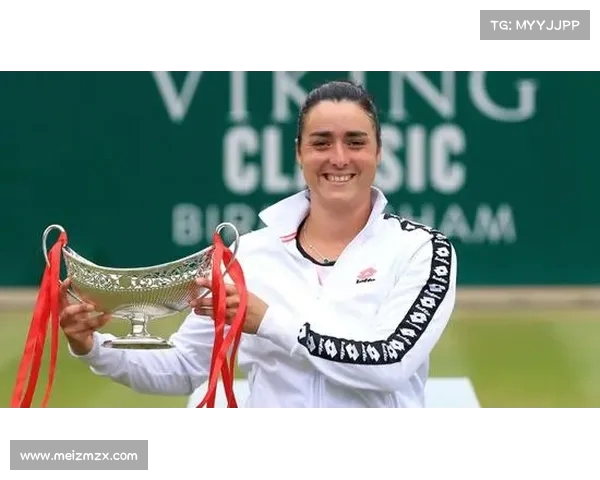 网球赛事历史回顾与经典对决分析揭示精彩瞬间和发展轨迹 网球赛事历史回顾与经典对决分析揭示精彩瞬间和发展轨迹